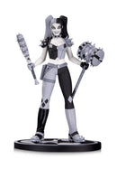 BATMAN BLACK & WHITE STATUE HARLEY BY AMANDA CONNER